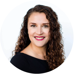 Speaker Headshot Template-45-Bailey Davis