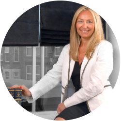 Speaker Headshot Template-53-Helen Pittard