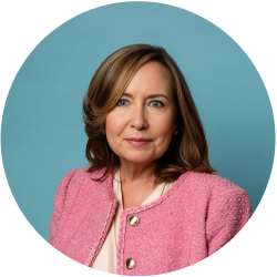 Speaker Headshot Template-54-Christine Hammond
